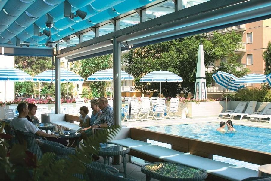 Mayer Hotel 3*